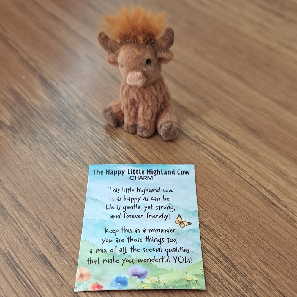 Highland Cow Charm/ BUNDLE ONLY 2 OR MORE ITEMS